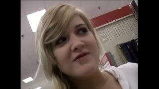 Te aaargh loves a thógann dick ollmhór ina béal