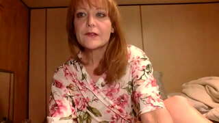 Мамаша Дејви Греј тресе брод, а муж Реј Греј лиже